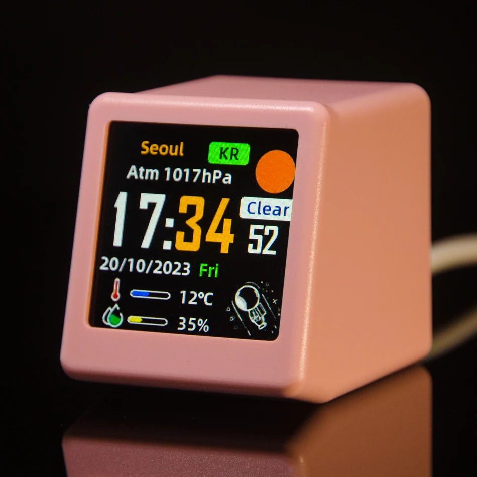 Smart-Wetterstation & Tischuhr mit WLAN – zeigt Wetter, Uhrzeit und animierte GIFs. Kompakt, stylisch und ideal für Home, Büro oder Schlafzimmer.