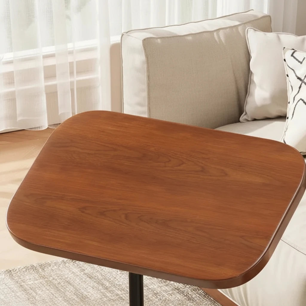 Vielseitige, faltbare Workstation für komfortables Arbeiten, Lernen oder Entspannen zu Hause. Ideal als Laptoptisch, Beistelltisch oder mobile Arbeitsstation im Bett, auf dem Sofa oder in kleinen Räumen. Die stabile Konstruktion, höhenverstellbare Nutzung und das platzsparende Design machen sie zur praktischen Lösung für Homeoffice und Alltag.