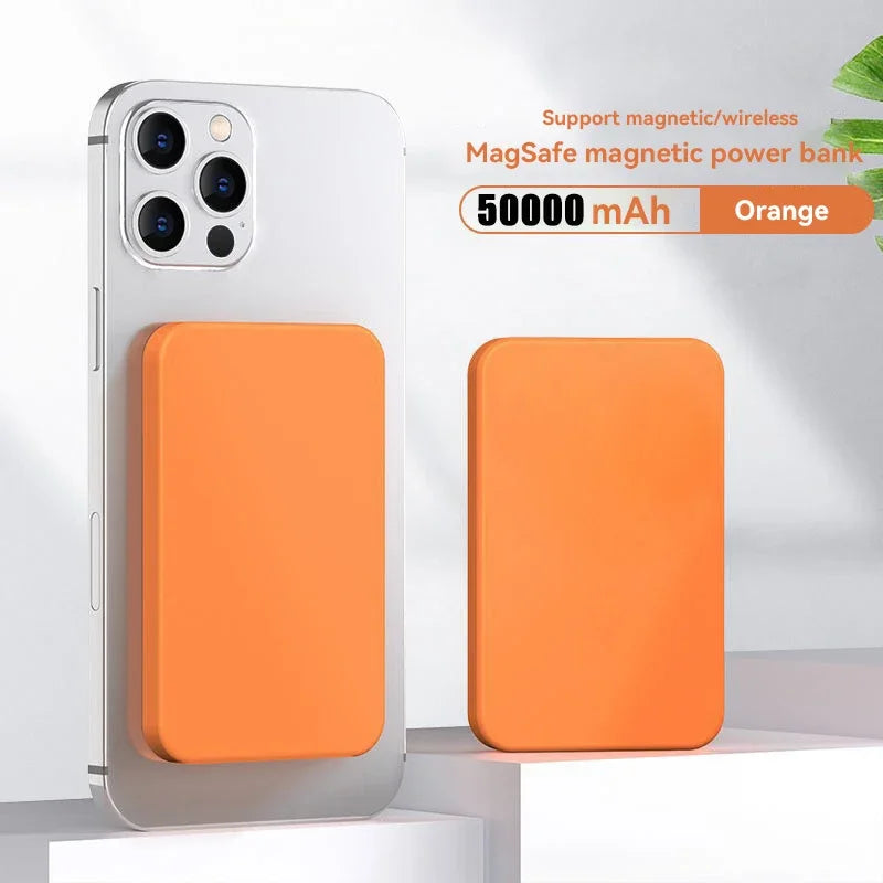 Extrem leistungsstarke Powerbank mit hoher Kapazität für maximale Energie unterwegs – ideal für Reisen, Camping, Arbeit und Notfälle. Sie lädt Smartphones, Tablets und andere Geräte mehrfach zuverlässig auf und ist mit vielen Marken wie iPhone, Samsung, Huawei und Xiaomi kompatibel. Integrierte Sicherheitsfunktionen schützen vor Überladung, Kurzschluss und Überhitzung, während die LED-Anzeige den Akkustand jederzeit sichtbar macht. Trotz ihrer Leistung bleibt sie tragbar und eignet sich perfekt für den tägl