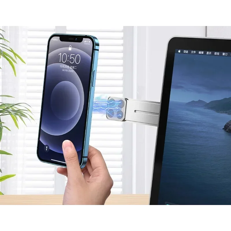 Magnetischer Laptop-Phone-Halter aus Aluminium zur seitlichen Befestigung von Smartphone oder Tablet am Laptop oder Monitor. Ideal für Multitasking, Video-Calls und produktives Arbeiten im Büro oder Homeoffice – kompakt, stabil und leicht transportierbar.