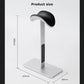 Eleganter Kopfhörerständer aus Aluminiumlegierung für sichere Aufbewahrung von Over-Ear-Headsets wie AirPods Max. Stabiler Desktop-Stand mit rutschfesten Silikonpads – ideal für Schreibtisch, Gaming-Setup oder Homeoffice