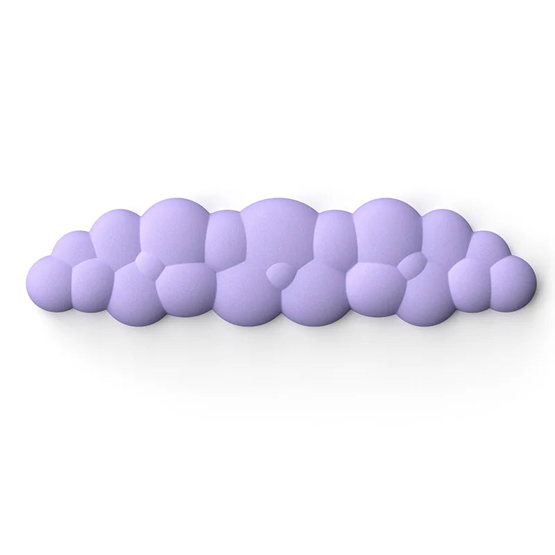 Ergonomisches Mauspad mit Handgelenkauflage – mehr Komfort im Home Office
Dieses hochwertige Mauspad mit integrierter Handgelenkauflage aus Memory Foam passt sich optimal an und entlastet dein Handgelenk bei langen Arbeitszeiten. Die rutschfeste Unterseite sorgt für Stabilität, während die wasserabweisende Oberfläche leicht zu reinigen ist. Perfekt für produktives Arbeiten im Home Office, Büro oder beim Gaming.