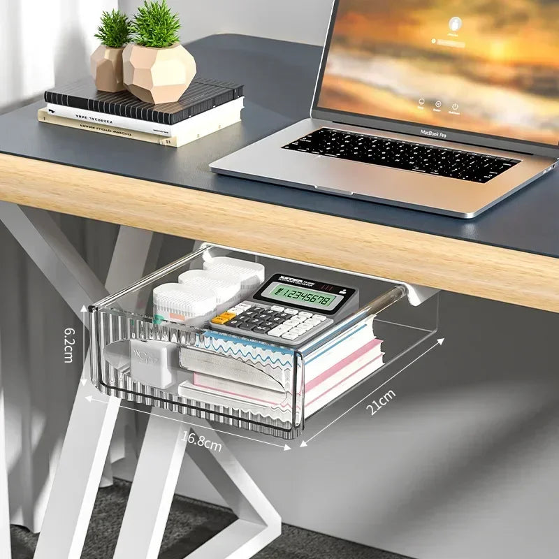 Ausziehbare Untertisch-Schublade für mehr Stauraum und einen aufgeräumten Arbeitsplatz im Homeoffice oder Büro. Die platzsparende Montage unter der Tischplatte schafft versteckten Stauraum für Stifte, Kabel, Ladegeräte und Zubehör, ohne Arbeitsfläche zu verlieren. Praktisch, robust und ideal für eine organisierte Schreibtischumgebung.