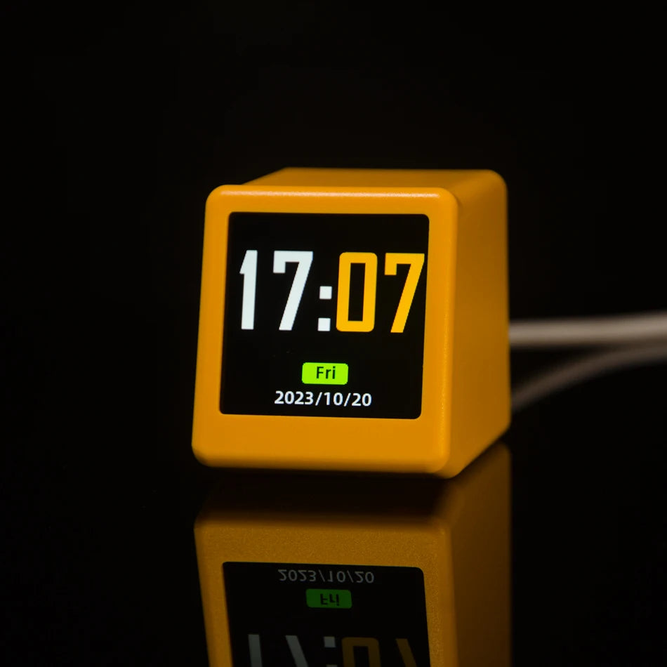 Smart-Wetterstation & Tischuhr mit WLAN – zeigt Wetter, Uhrzeit und animierte GIFs. Kompakt, stylisch und ideal für Home, Büro oder Schlafzimmer.