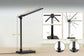Dual-Head LED Schreibtischlampe mit flexiblem 180° Schwenkarm, 5 Farbmodi und 10 Helligkeitsstufen für optimale Arbeitsplatzbeleuchtung. Augenschonendes Licht, Touch-Steuerung und USB-Ladeports – ideal für Büro, Homeoffice, Studium oder Lesen.