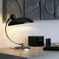 Moderne Tischlampe im Bauhaus- und Nordic-Design – stilvolles Licht für dein Home Office
Diese elegante Tischlampe vereint zeitloses Design mit praktischer Funktionalität. Die verstellbare Lichtausrichtung sorgt für optimalen Komfort beim Arbeiten, während das minimalistische Design jeden Raum optisch aufwertet. Perfekt für ein modernes und gemütliches Home Office
