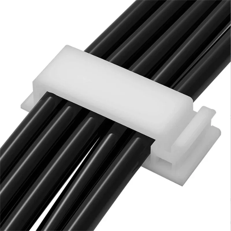 Kompakter Kabelhalter für Ordnung und Sicherheit