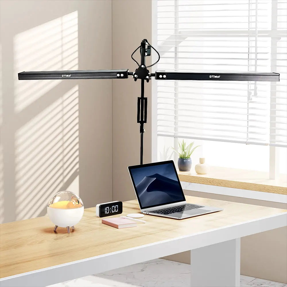 LED Schreibtischlampe mit Klemme & USB-Anschluss – Flexible, flimmerfreie Arbeitsplatzlampe mit 3 Lichtmodi und 10 Helligkeitsstufen. 360° drehbar, platzsparend befestigt und ideal für Homeoffice, Lesen, Nähen oder präzises Arbeiten am Schreibtisch.